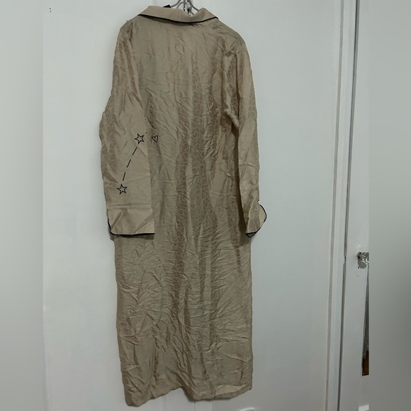 sadie and voltaire silk robe - Picture 2 of 5
